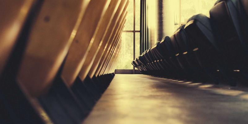 非洲美食探秘：尼日利亚街头小吃阿卡拉，豆类油炸饼的蛋白质革命